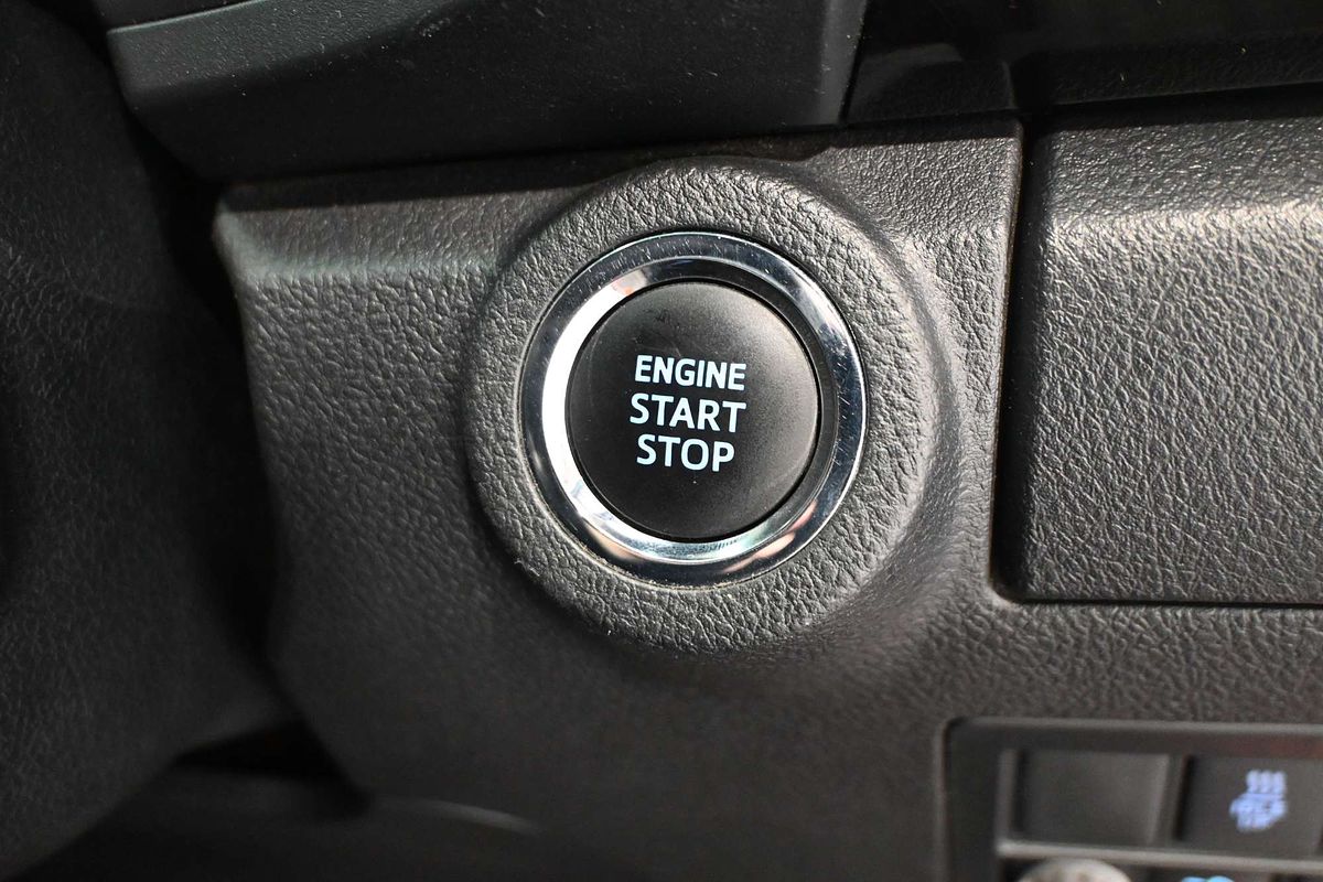 2020 Toyota Hilux RUGGED X (4x4) GUN126R MY19 UPGRADE 4X4