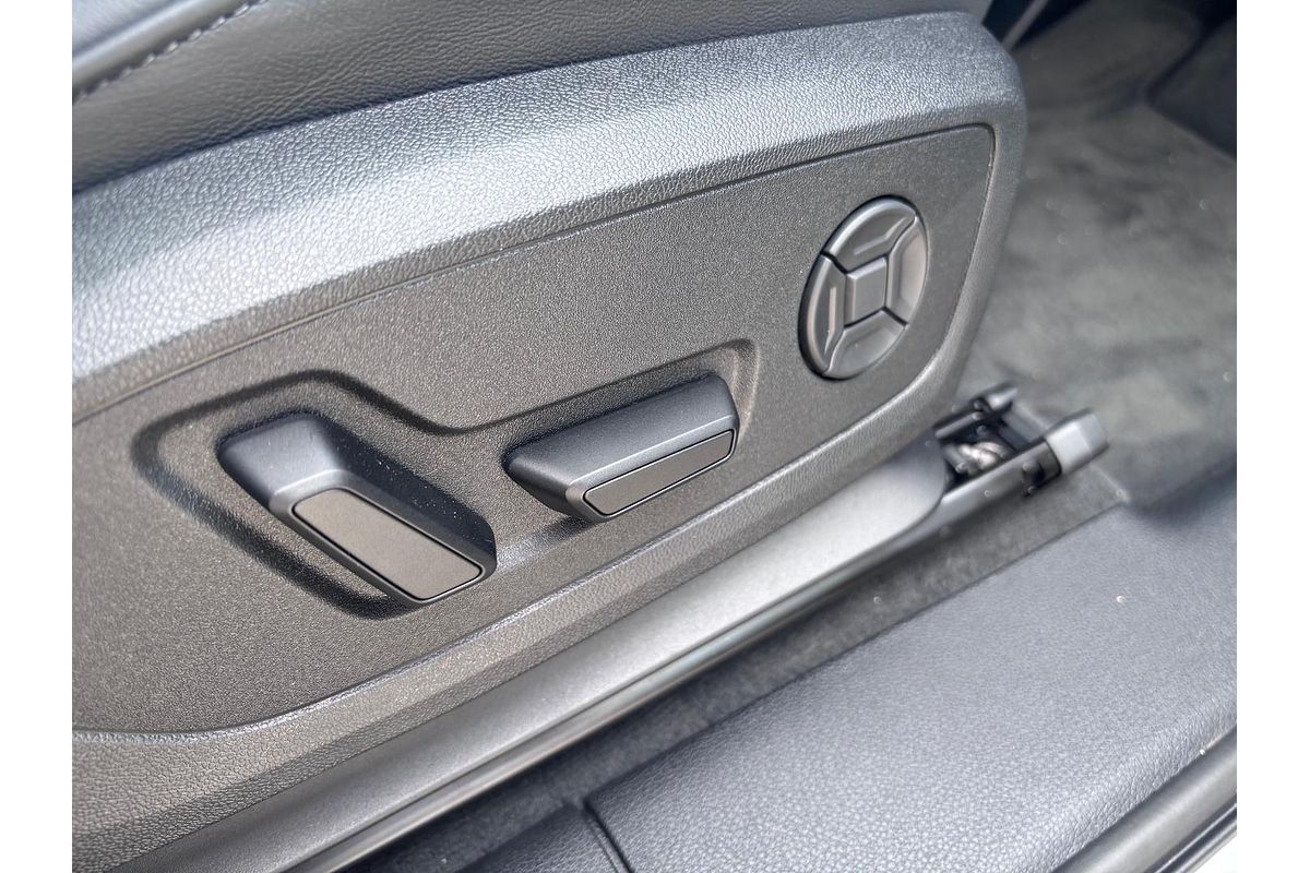 2025 Audi Q3 35 TFSI S line edition F3