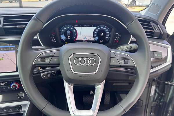 2025 Audi Q3 35 TFSI S line edition F3