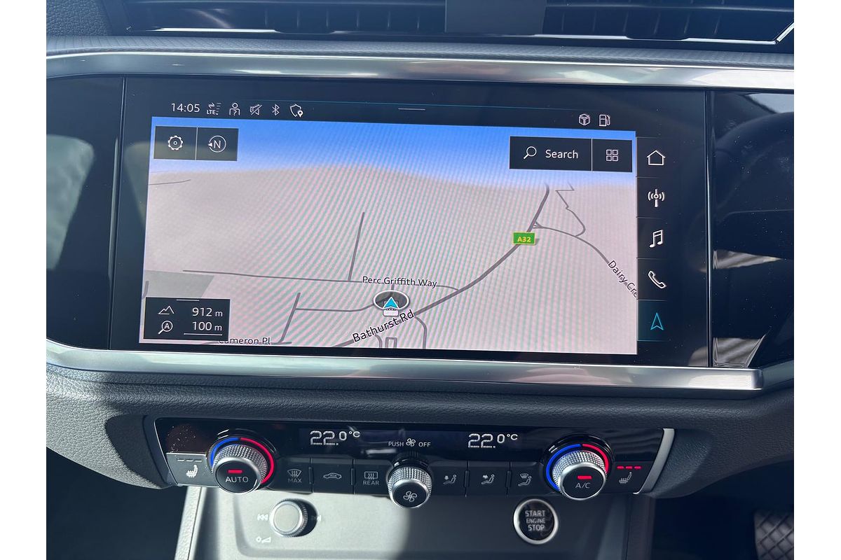 2025 Audi Q3 35 TFSI S line edition F3