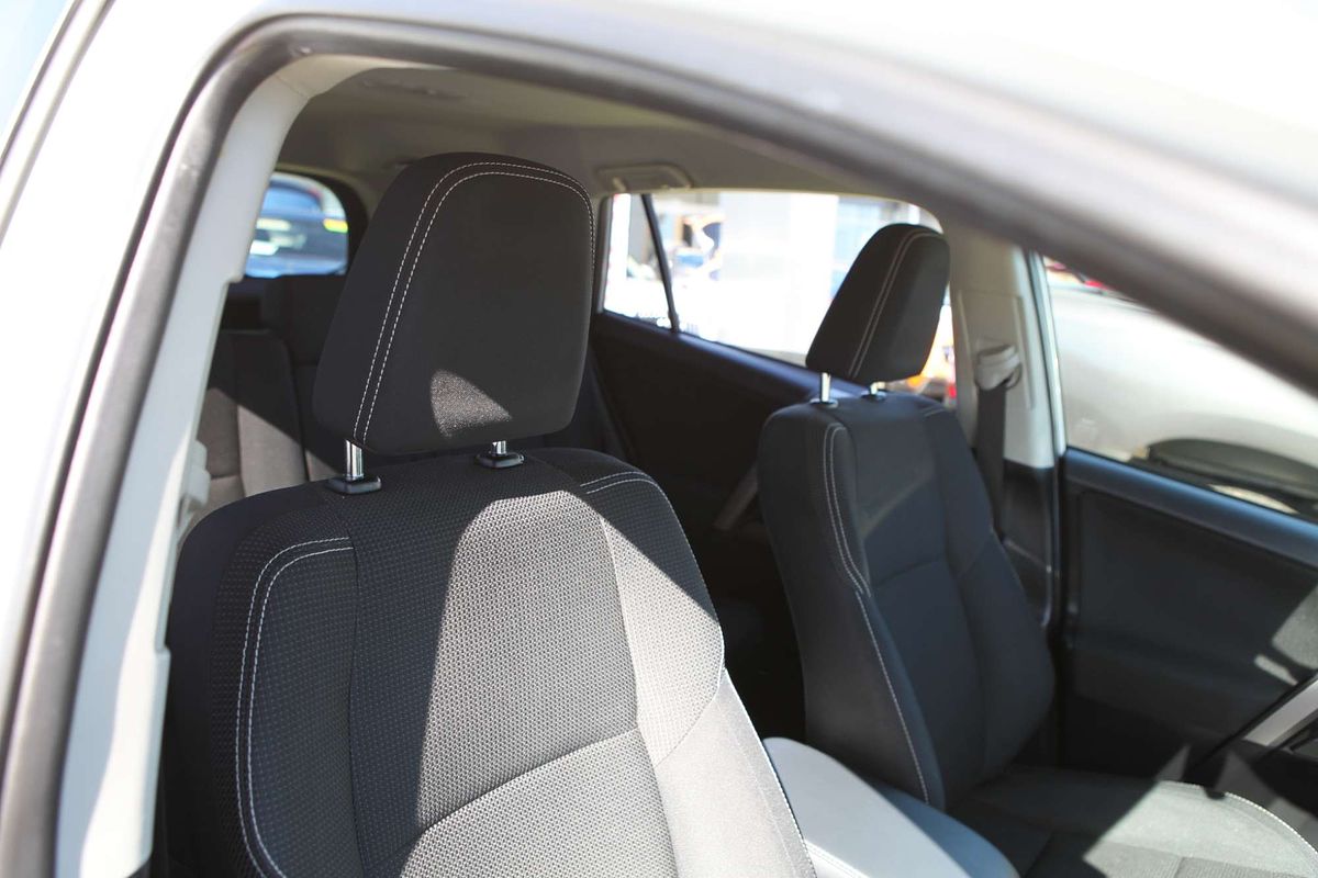 2016 Toyota RAV4 GXL ZSA42R
