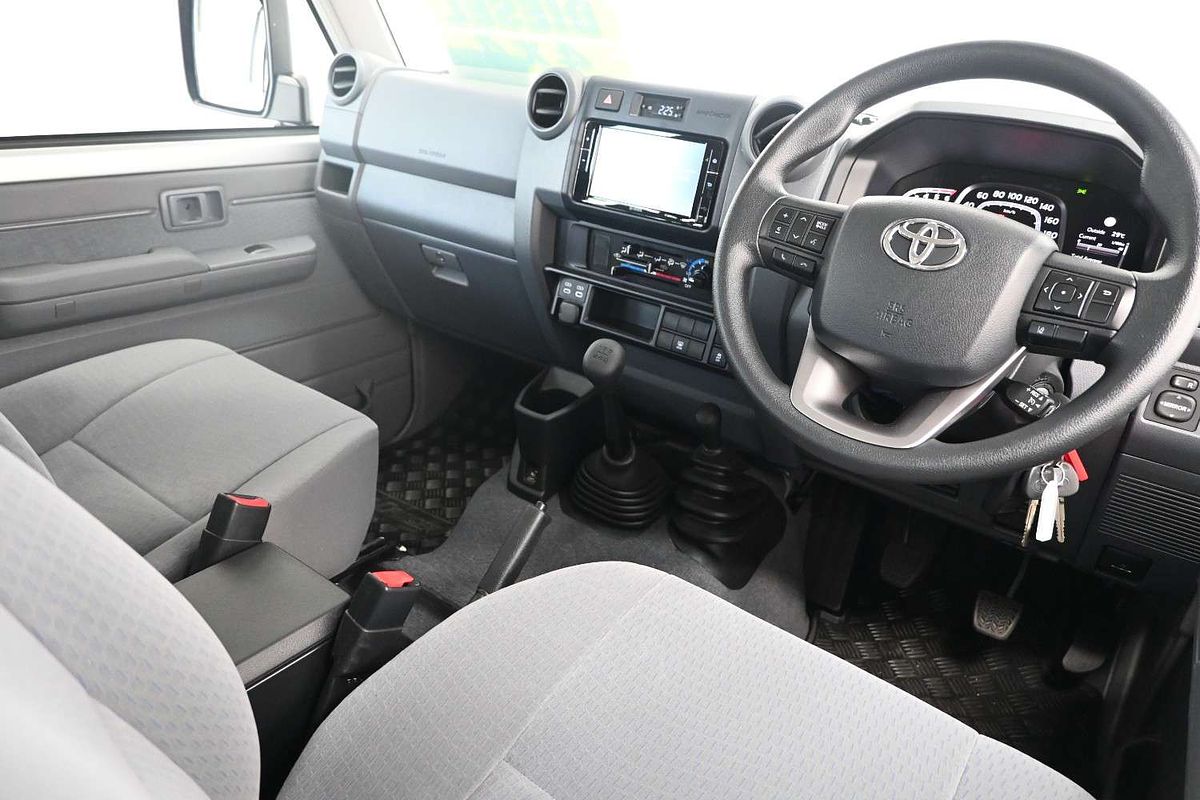 2024 Toyota Landcruiser GXL VDJL76R