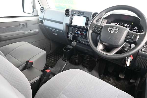 2024 Toyota Landcruiser GXL VDJL76R