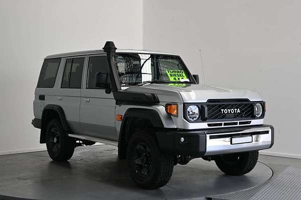 2024 Toyota Landcruiser GXL VDJL76R