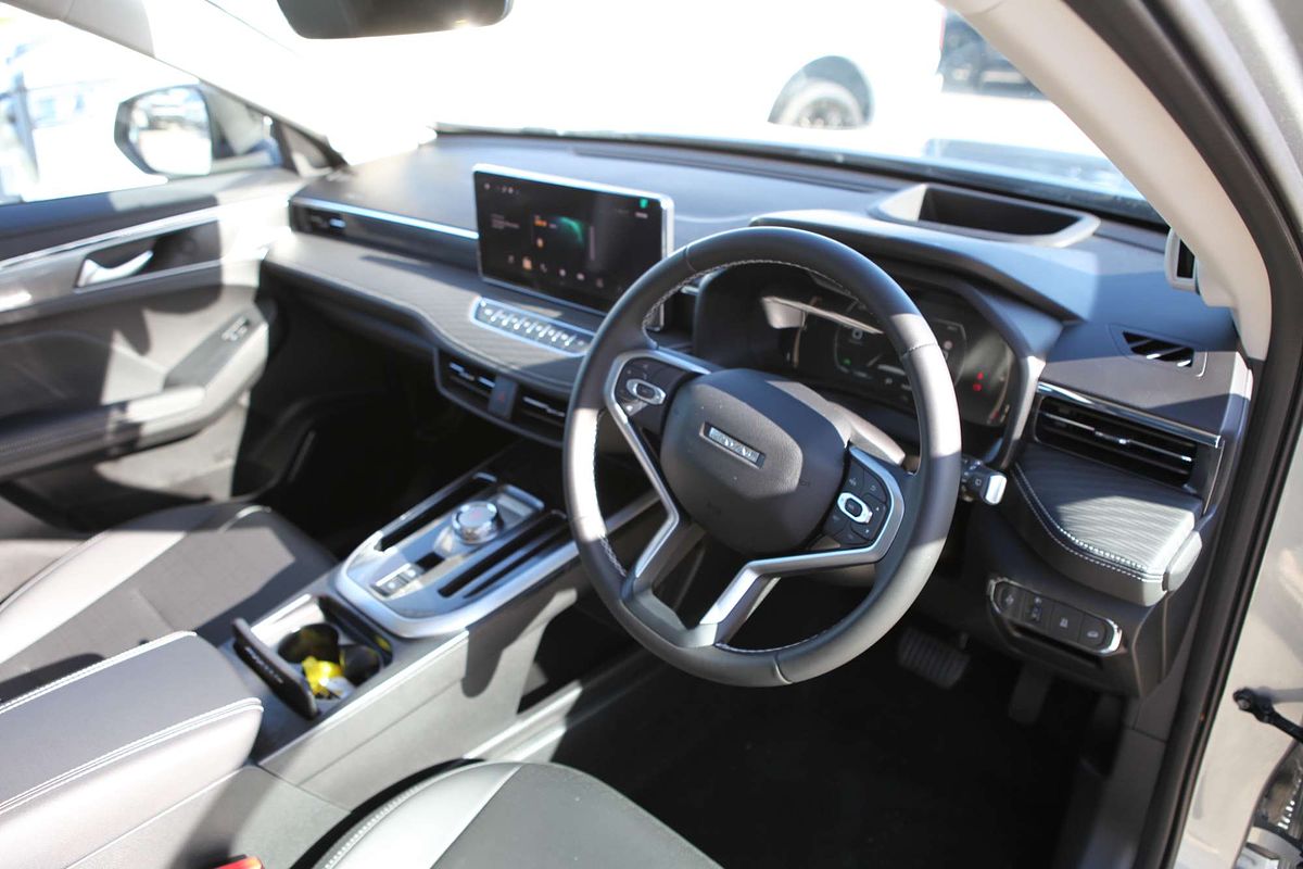 2025 GWM Haval Jolion Ultra Hybrid A02