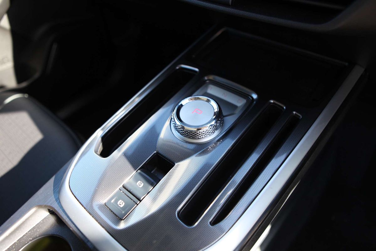 2025 GWM Haval Jolion Ultra Hybrid A02