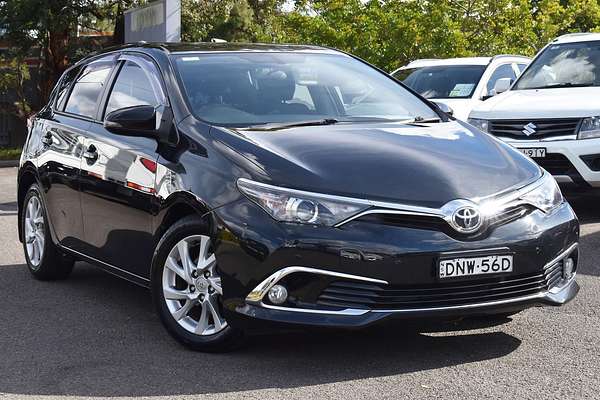 2017 Toyota Corolla Ascent Sport ZRE182R