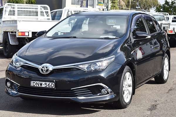 2017 Toyota Corolla Ascent Sport ZRE182R