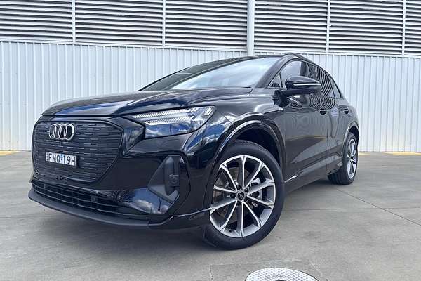 2024 Audi Q4 e-tron 55 F4