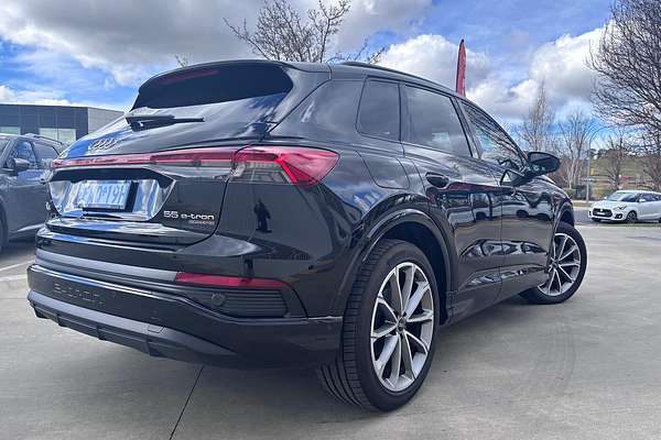2024 Audi Q4 e-tron 55 F4