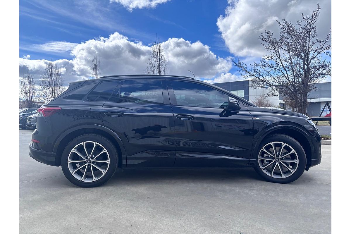 2024 Audi Q4 e-tron 55 F4