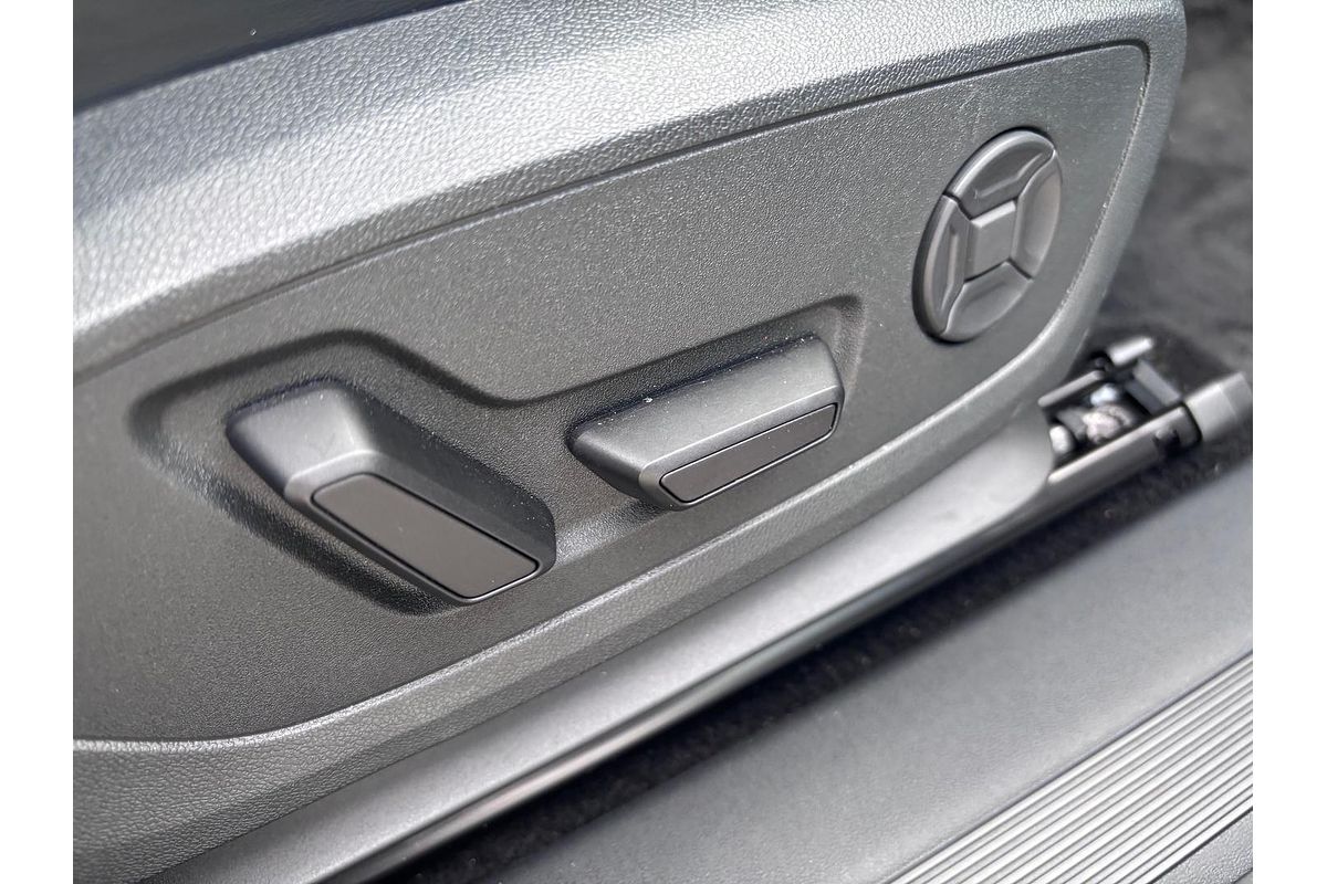 2024 Audi Q4 e-tron 55 F4