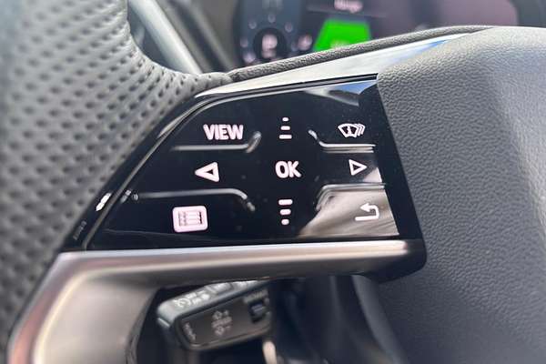 2024 Audi Q4 e-tron 55 F4