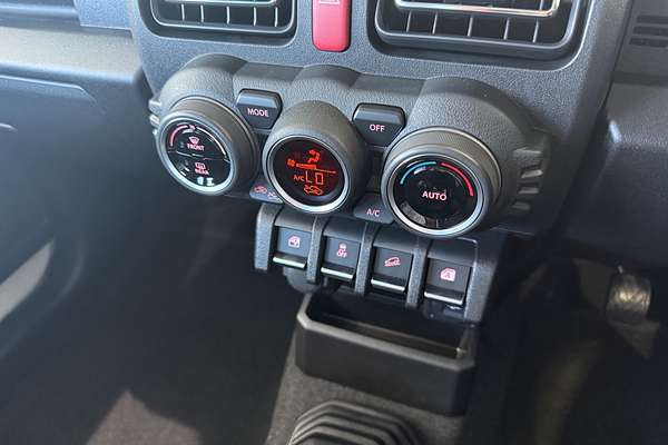 2024 Suzuki Jimny GLX GJ