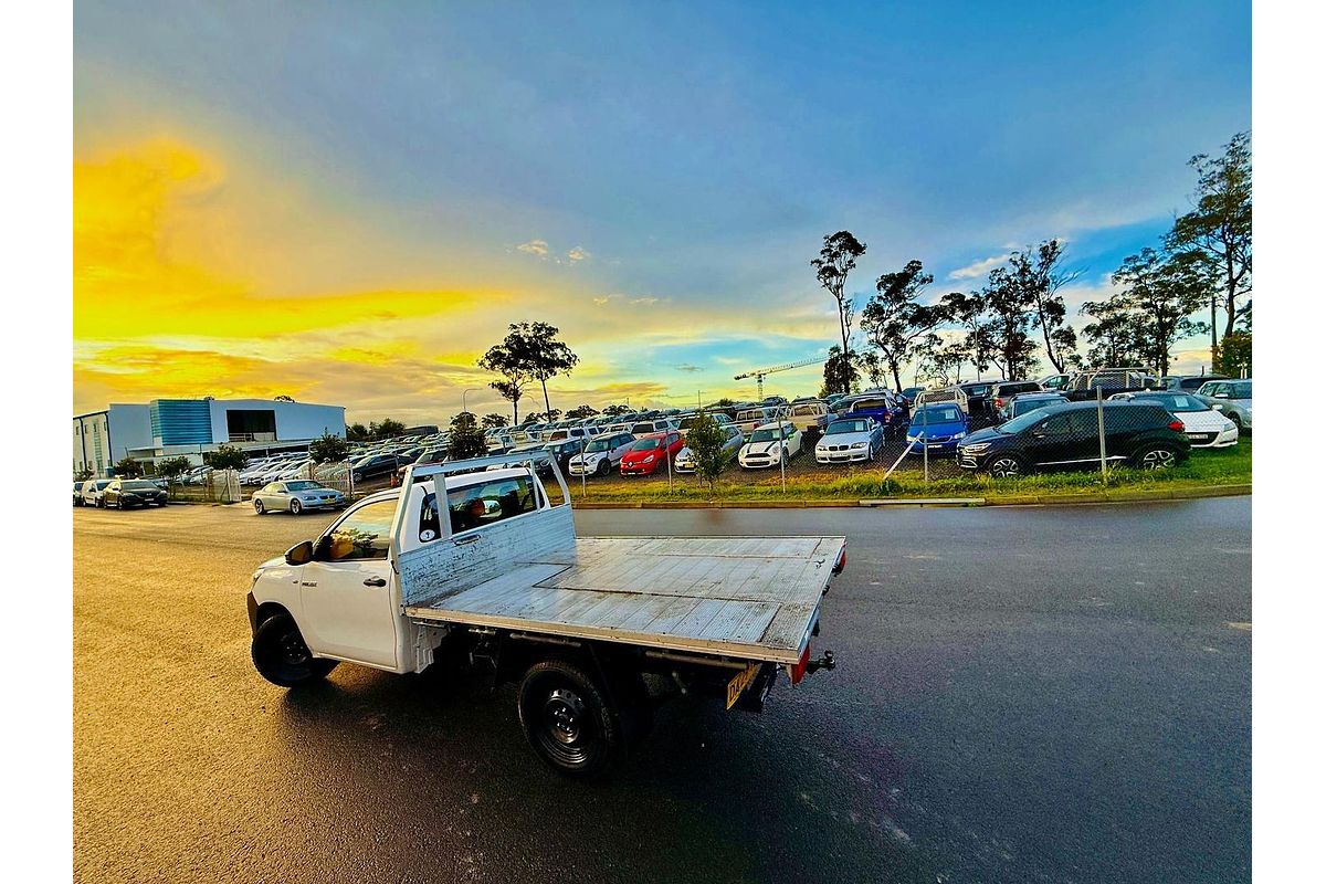 2017 Toyota Hilux Workmate GUN122R Rear Wheel Drive