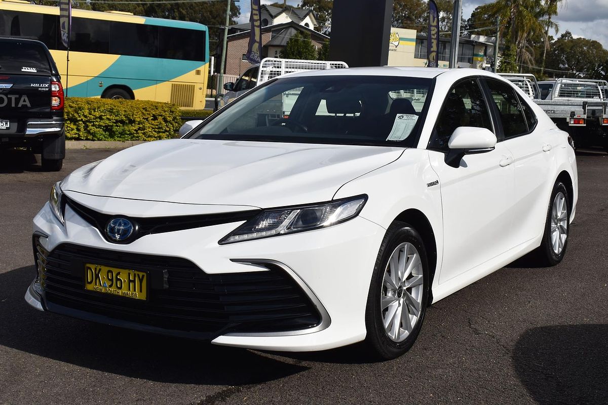 2024 Toyota Camry Ascent AXVH70R