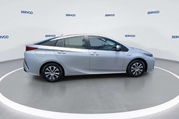 2021 Toyota Prius Limited