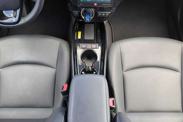 2021 Toyota Prius Limited