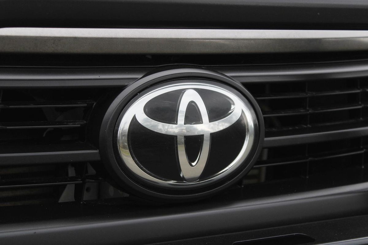 2022 Toyota Hilux SR GUN126R 4X4