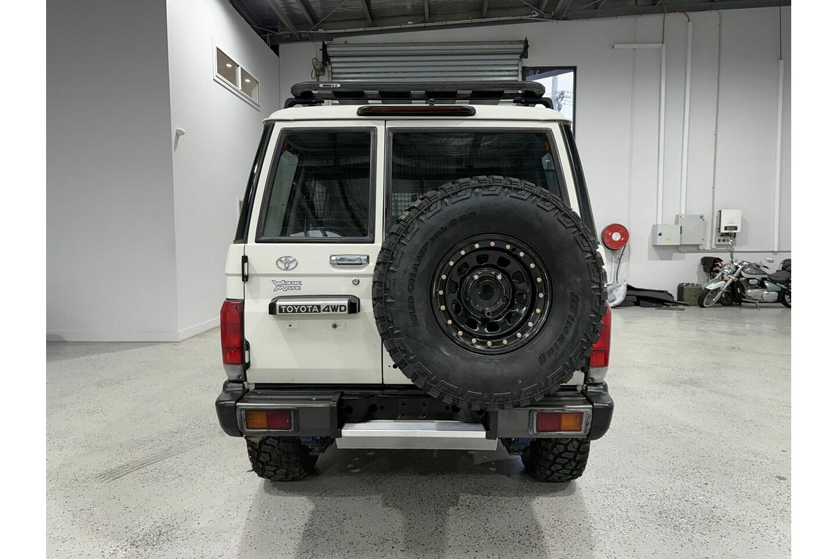 2014 Toyota Landcruiser Workmate VDJ76R