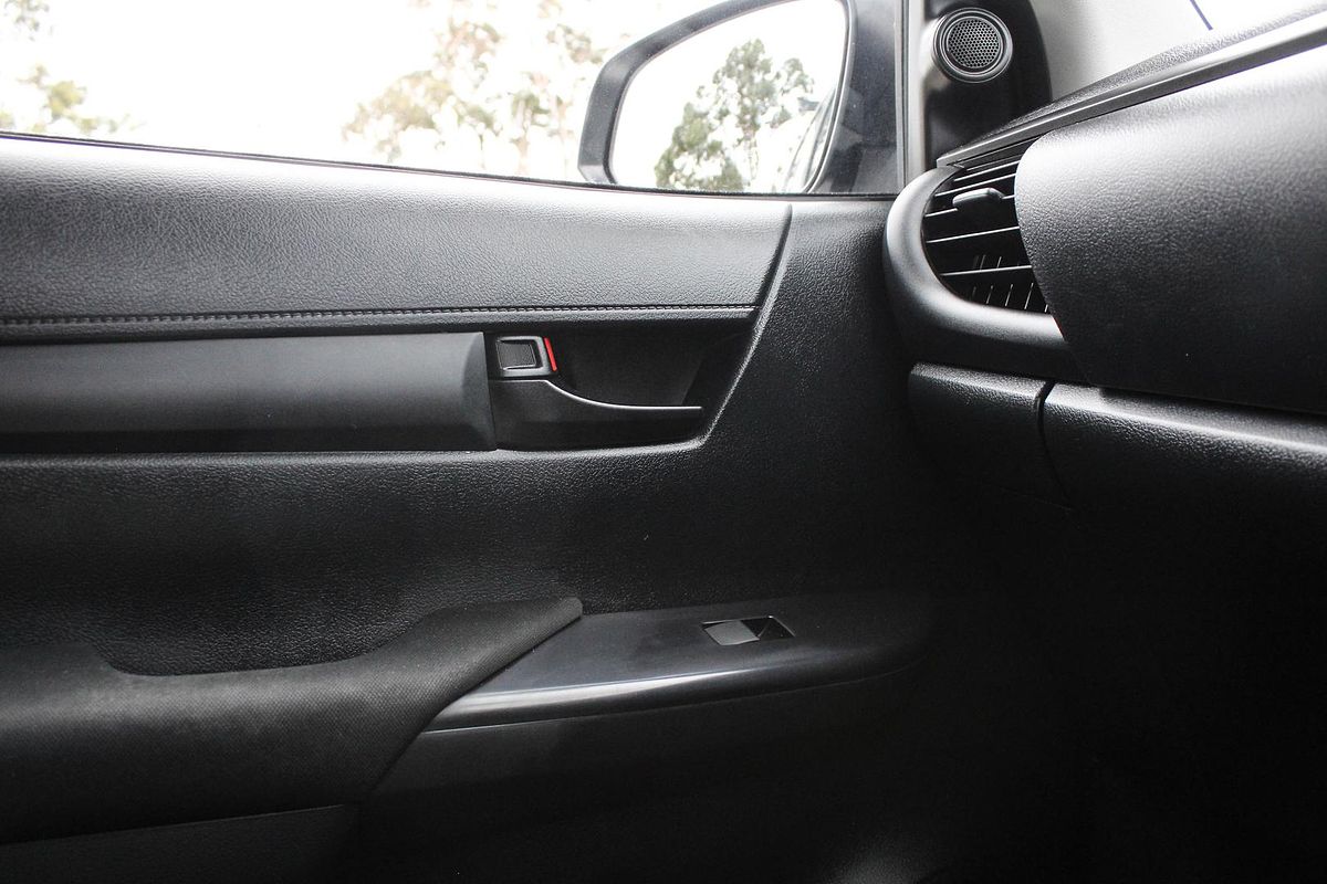 2022 Toyota Hilux SR GUN126R 4X4