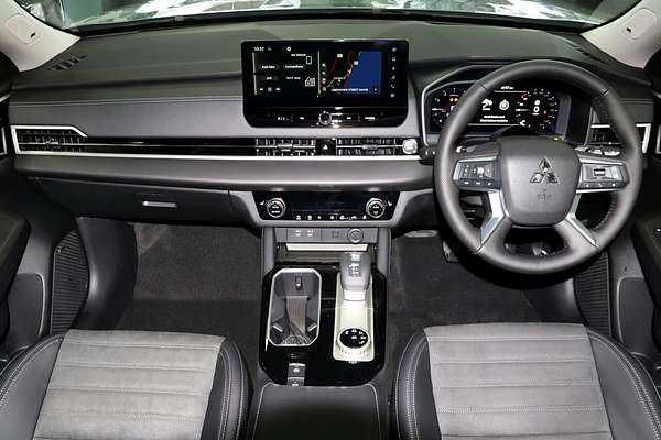 2025 Mitsubishi Outlander Aspire ZM