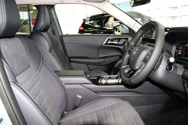 2025 Mitsubishi Outlander Aspire ZM