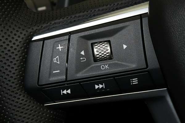 2025 Mitsubishi Outlander Aspire ZM
