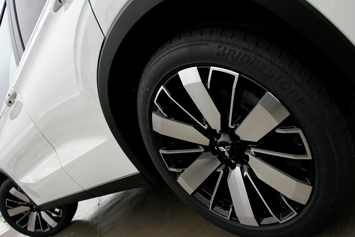 2025 Mitsubishi Outlander Aspire ZM