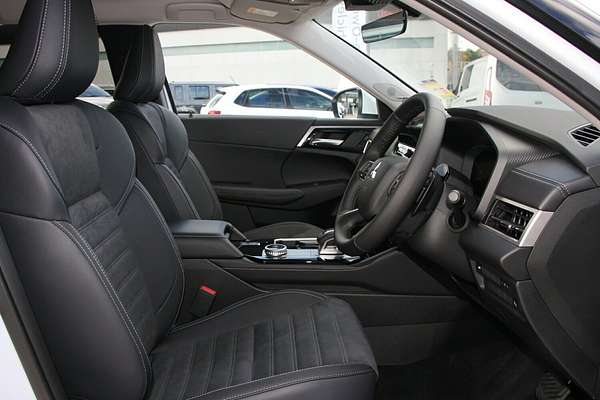 2025 Mitsubishi Outlander Aspire ZM
