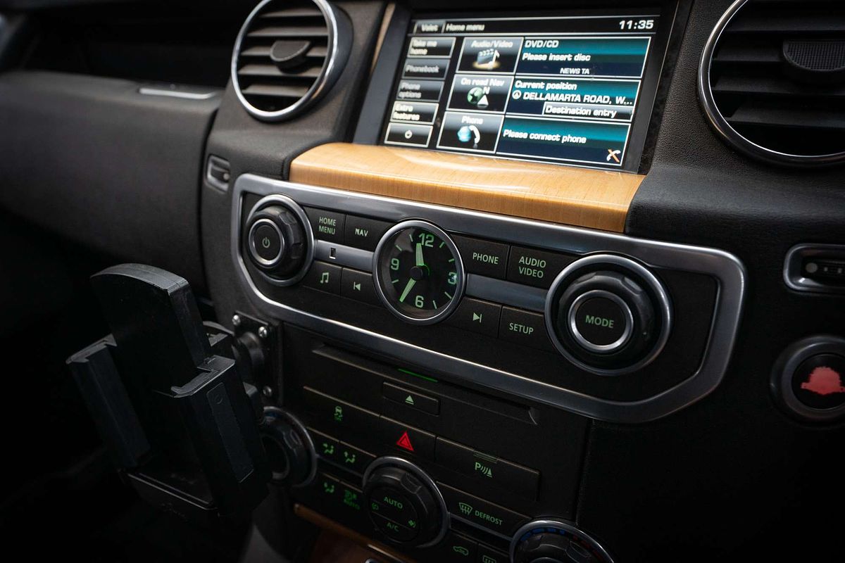 2014 Land Rover Discovery SDV6 HSE Series 4