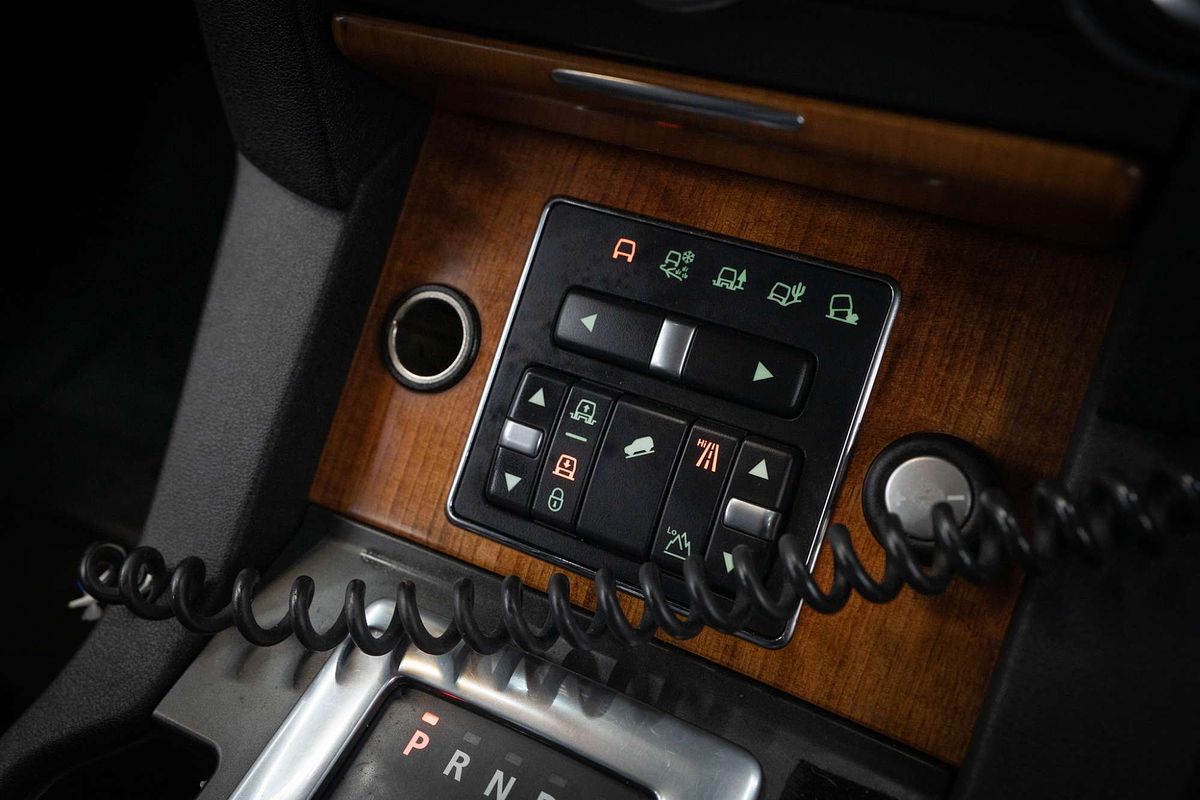 2014 Land Rover Discovery SDV6 HSE Series 4