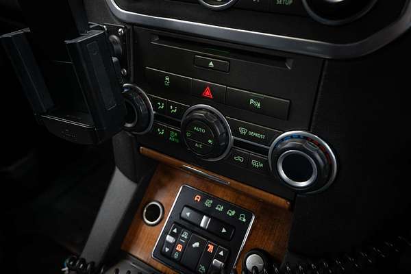 2014 Land Rover Discovery SDV6 HSE Series 4