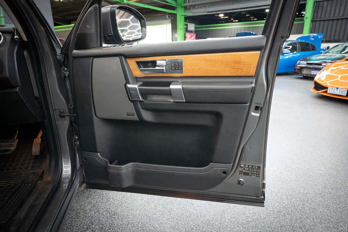 2014 Land Rover Discovery SDV6 HSE Series 4