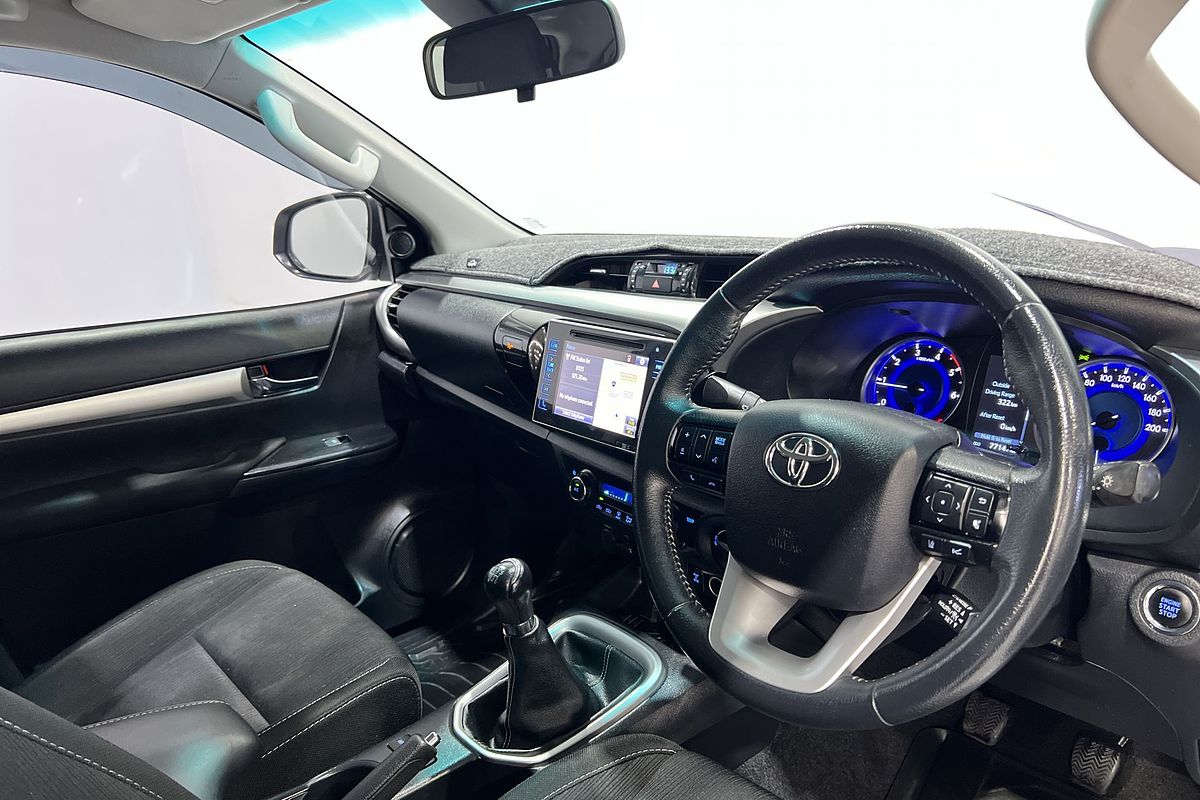 2019 Toyota Hilux SR5 GUN126R 4X4