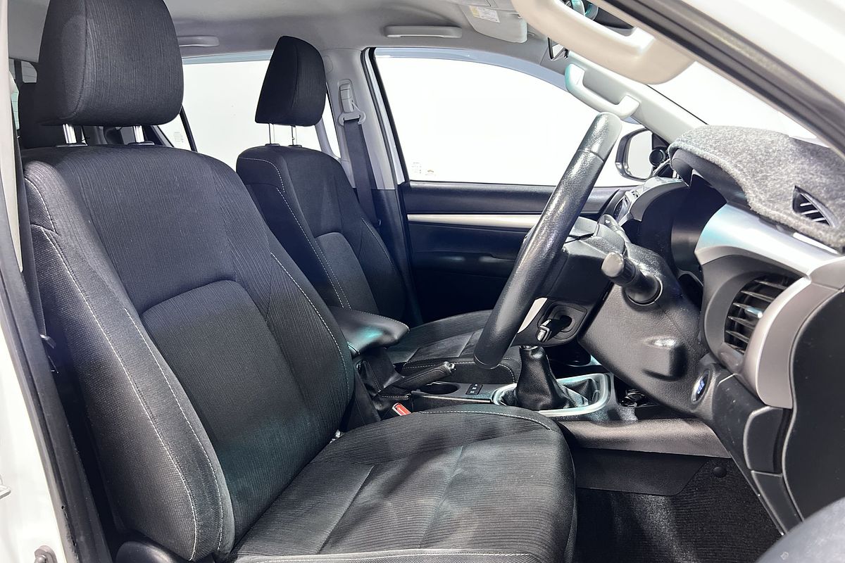 2019 Toyota Hilux SR5 GUN126R 4X4