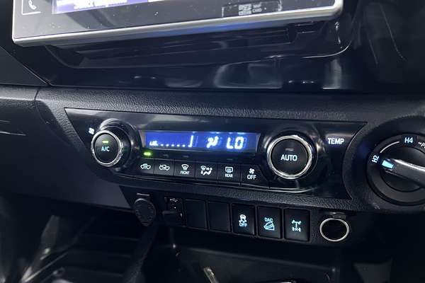 2019 Toyota Hilux SR5 GUN126R 4X4