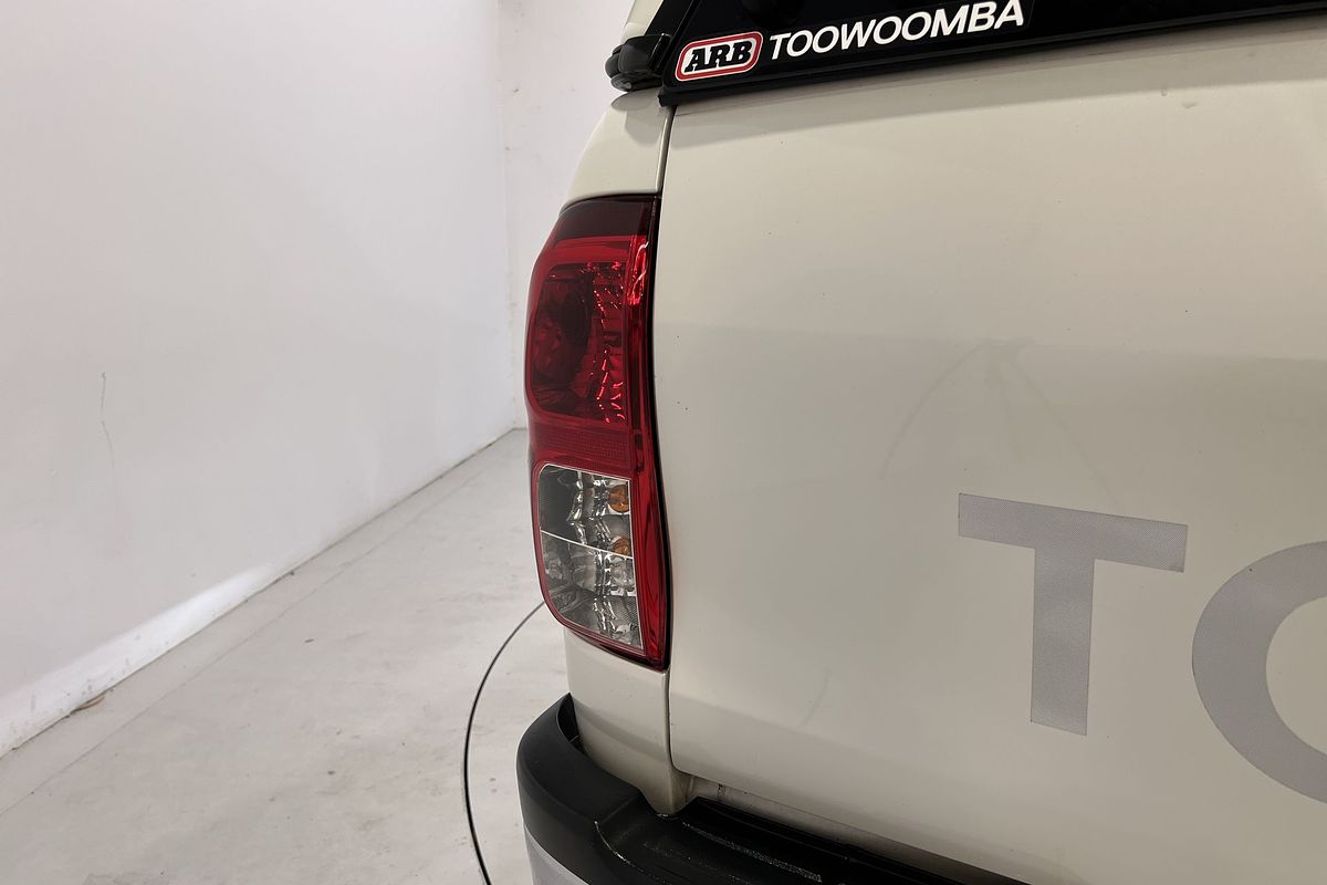 2019 Toyota Hilux SR5 GUN126R 4X4