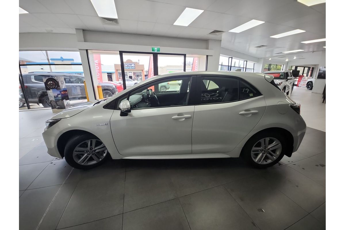 2022 Toyota Corolla Ascent Sport Hybrid ZWE211R