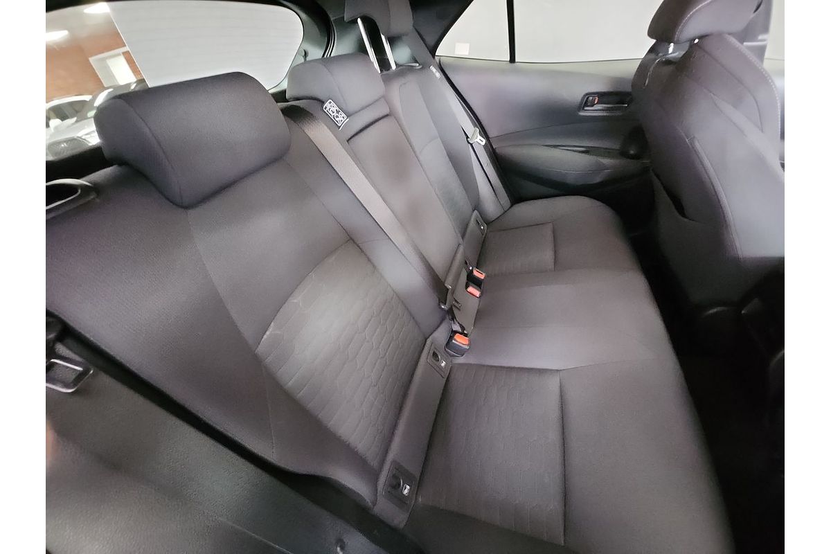 2022 Toyota Corolla Ascent Sport Hybrid ZWE211R