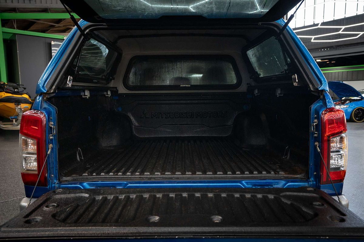 2021 Mitsubishi Triton GLX-R MR 4X4