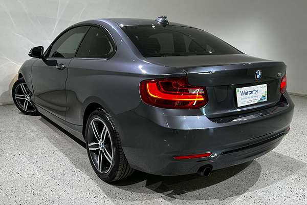 2015 BMW 2 Series 220i Sport Line F22