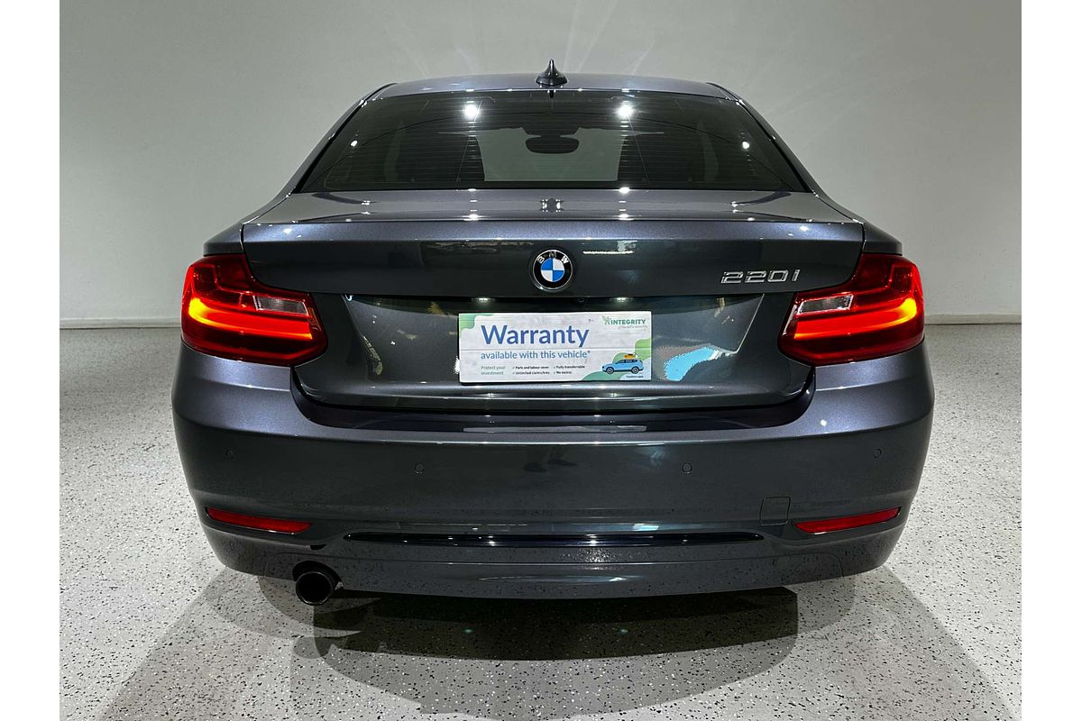 2015 BMW 2 Series 220i Sport Line F22