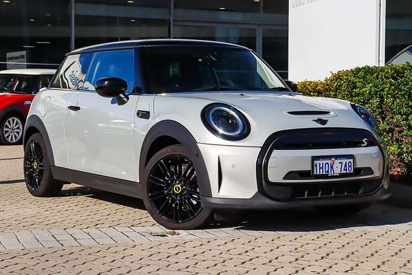 2022 MINI Hatch Cooper SE Classic F56 LCI-2