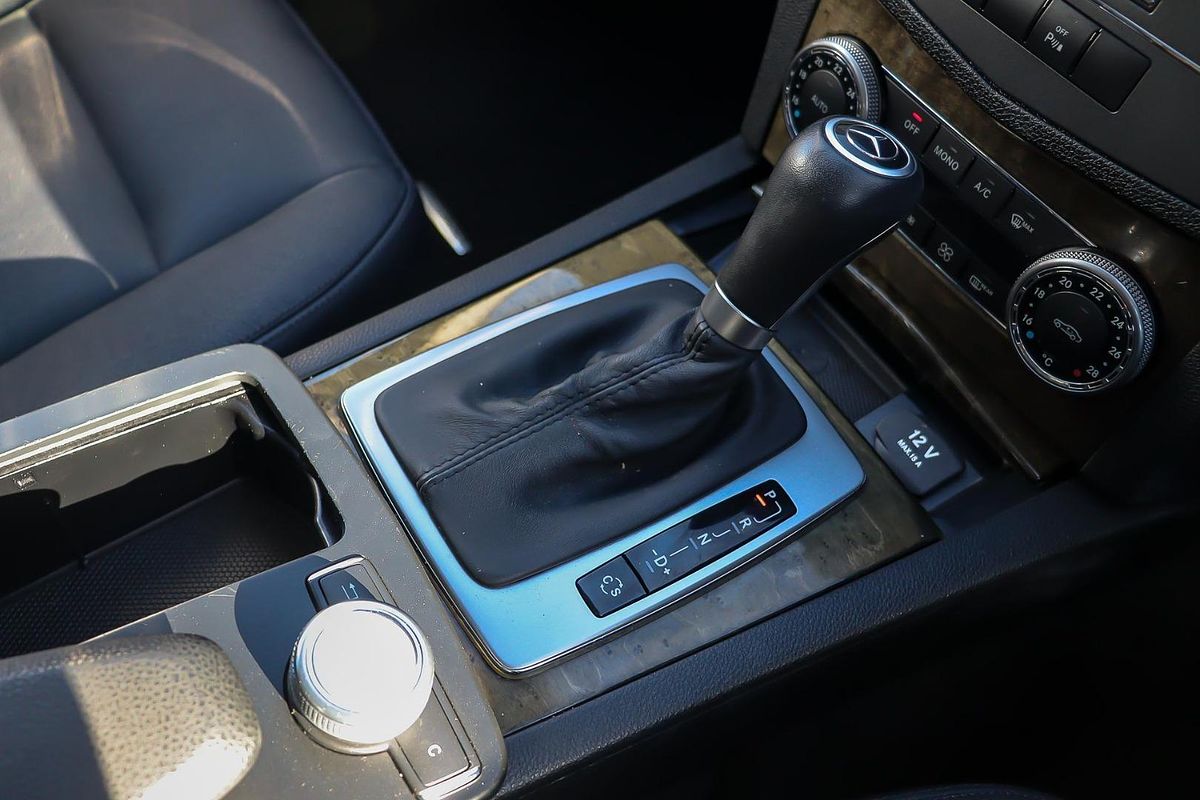 2009 Mercedes-Benz C-Class C200 Kompressor Classic W204