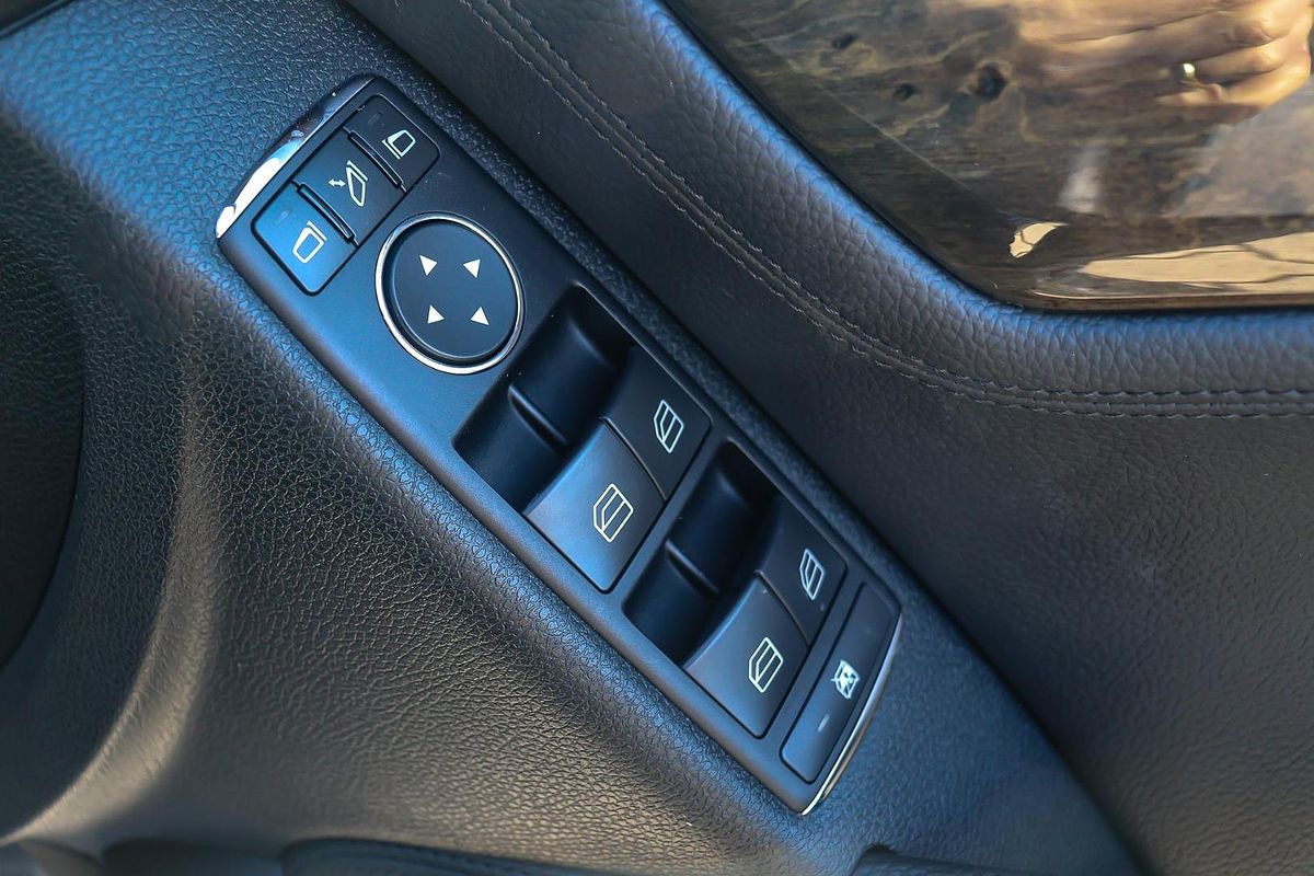 2009 Mercedes-Benz C-Class C200 Kompressor Classic W204