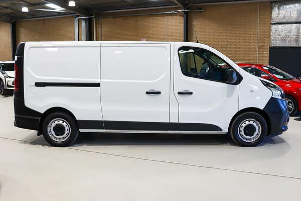 2020 Mitsubishi Express GLX SN LWB
