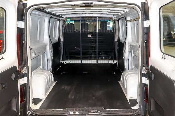 2020 Mitsubishi Express GLX SN LWB