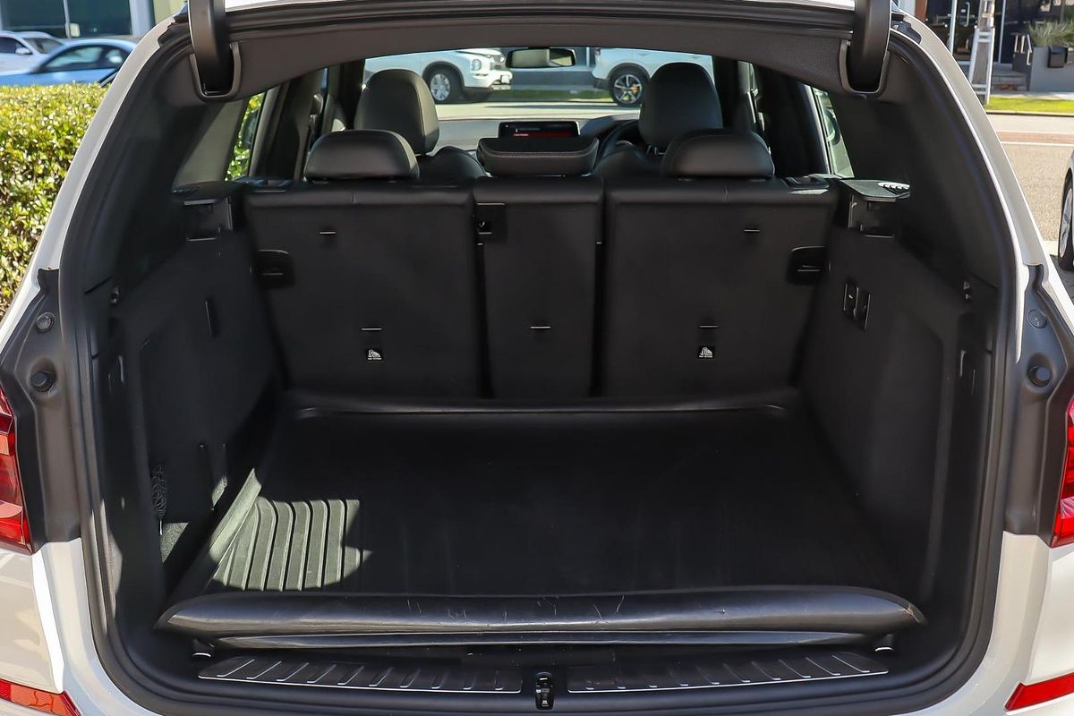 2019 BMW X3 M40i G01
