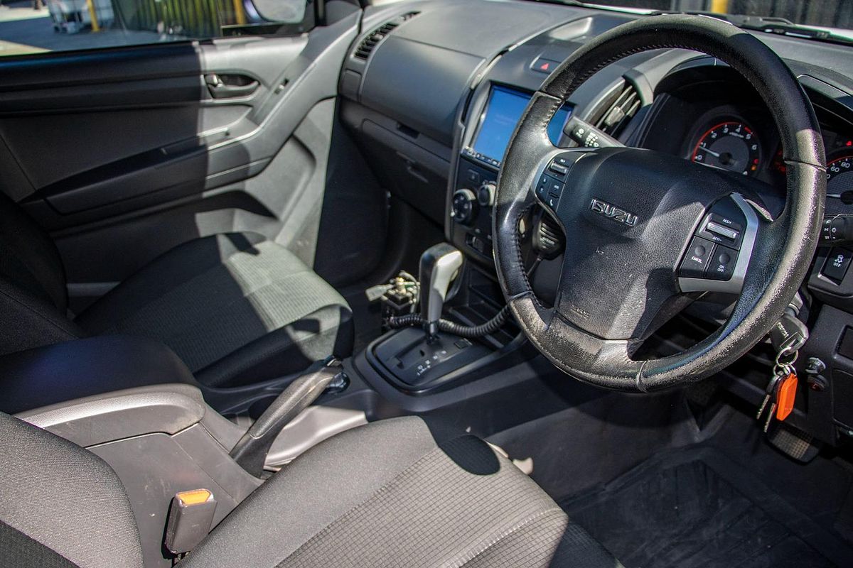 2016 Isuzu D-MAX SX High Ride Rear Wheel Drive
